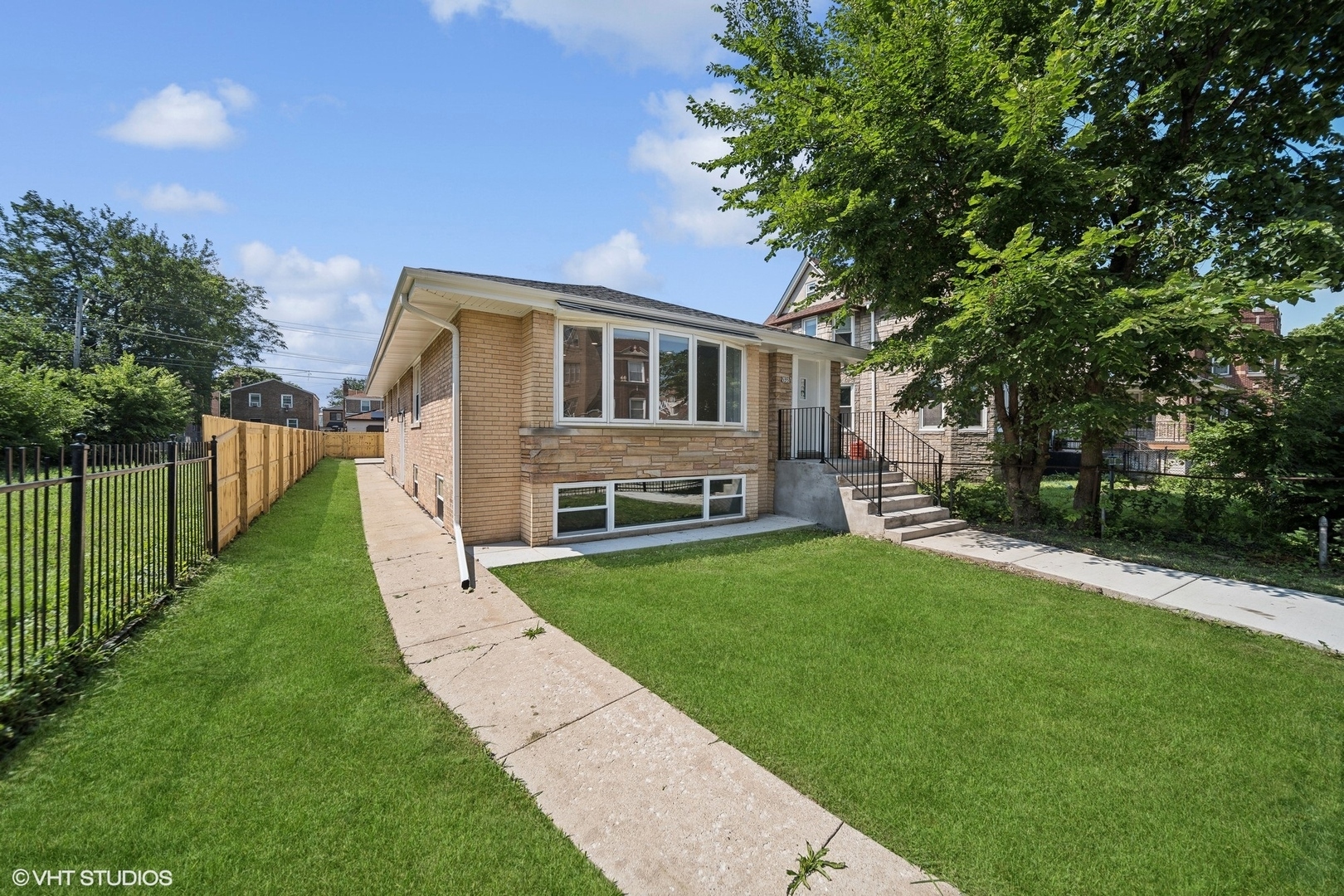 Property Photo:  5351 W Jackson Boulevard  IL 60644 