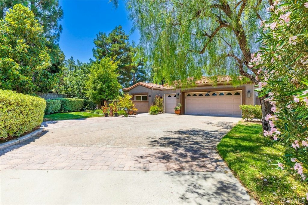 Property Photo:  38391 Cherrywood Drive  CA 92562 