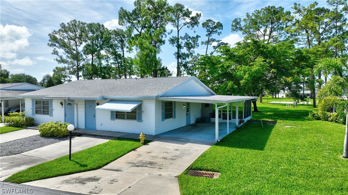 Property Photo:  20 Pinewood Boulevard  FL 33936 