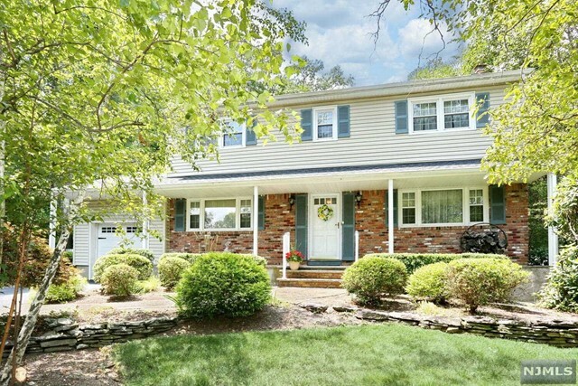 Property Photo:  21 Kraft Place  NJ 07456 