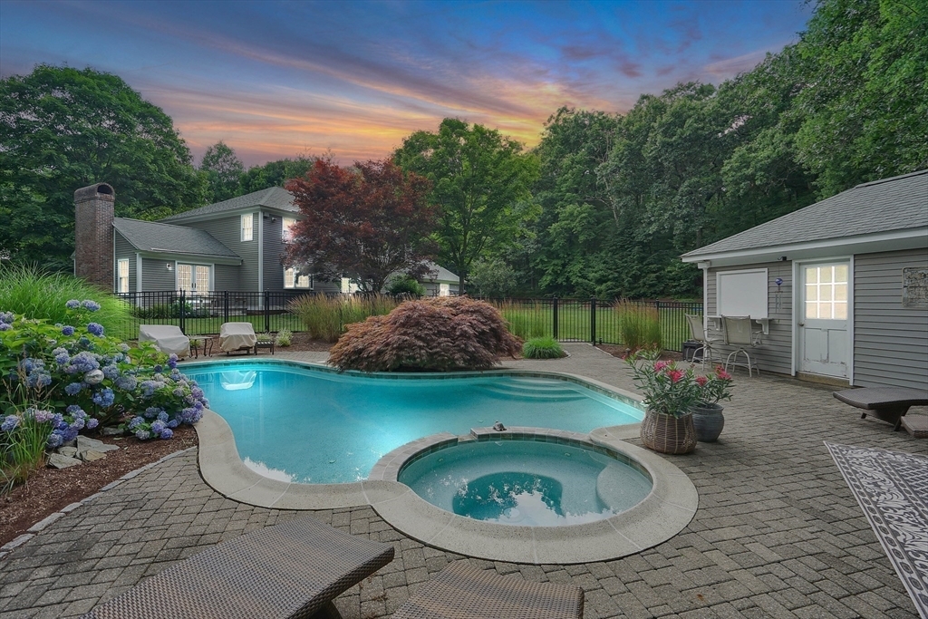 Property Photo:  16 Williston Dr  MA 01082 