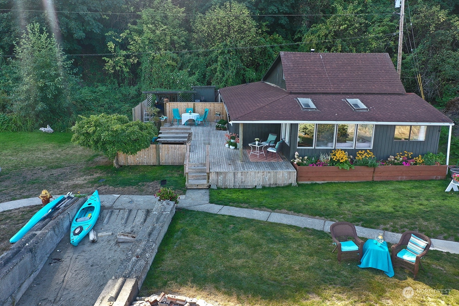 Property Photo:  6076  Brighton Boardwalk  WA 98236 