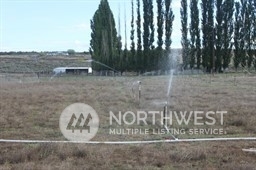 Property Photo: 2471 NE Road 20.5 WA 98851