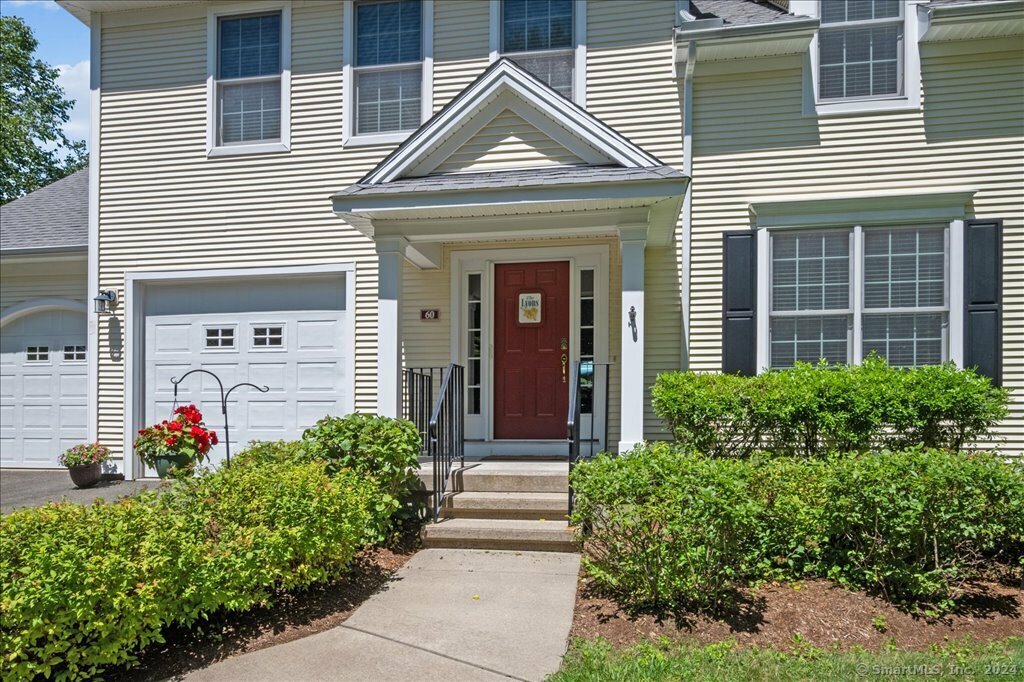 Property Photo:  60 Ashton Circle 60  CT 06070 