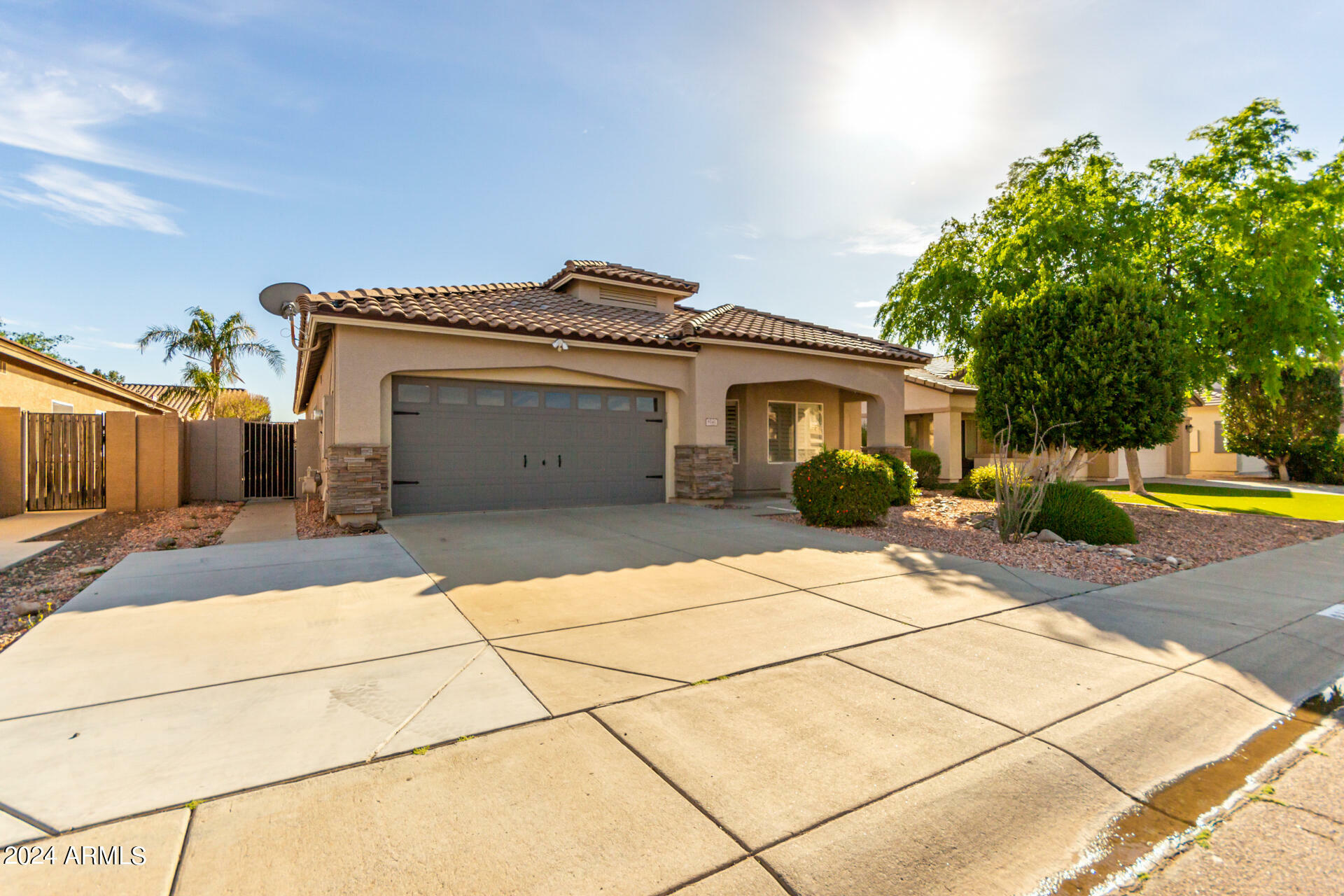 Property Photo:  8141 W Harmony Lane  AZ 85382 