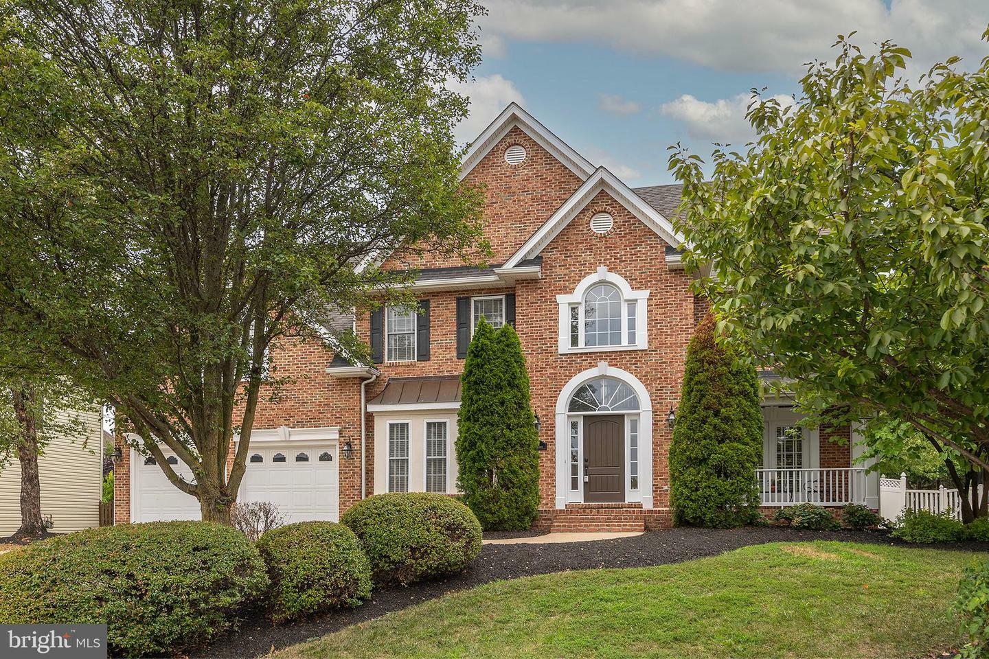 Property Photo:  122 Dewberry Drive  VA 22602 