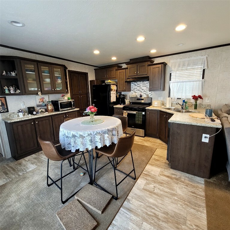 Property Photo:  8213 Cloveridge Drive  PA 16509 