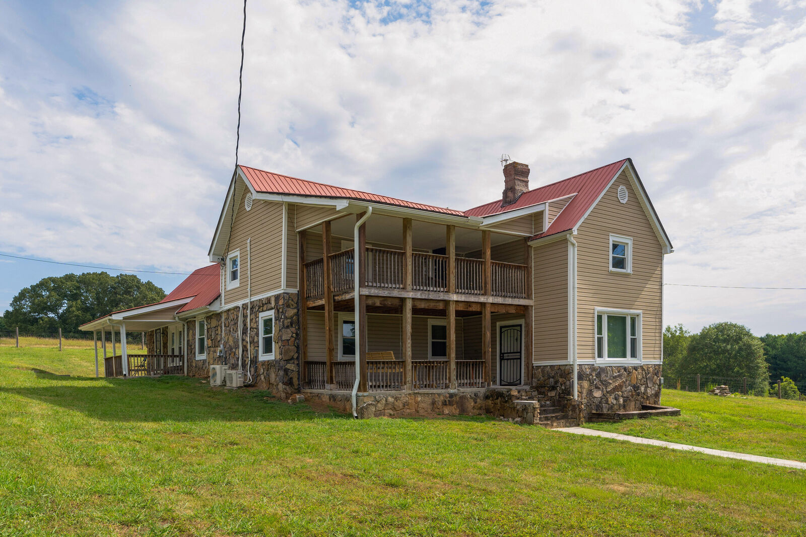 Property Photo: 930 Kensington Road GA 30707