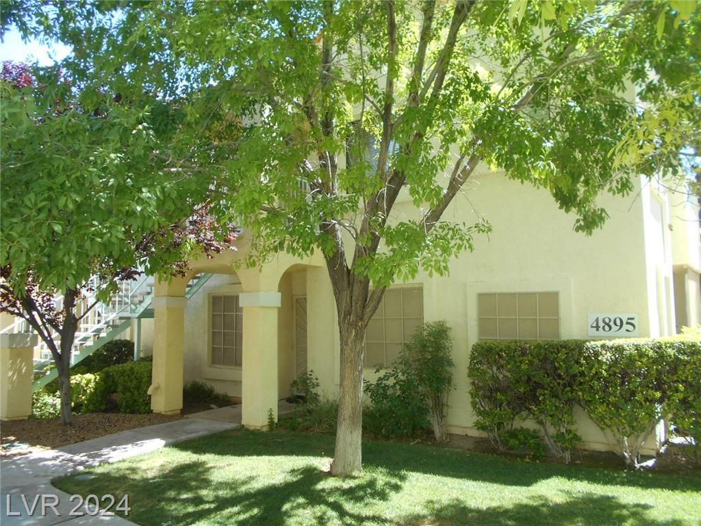 Property Photo:  4895 South Torrey Pines Drive 101  NV 89103 