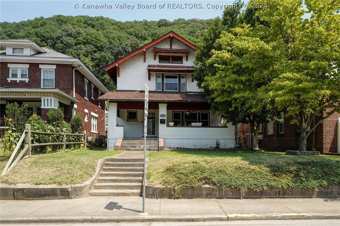 Property Photo:  2326 Washington Street E  WV 25311 