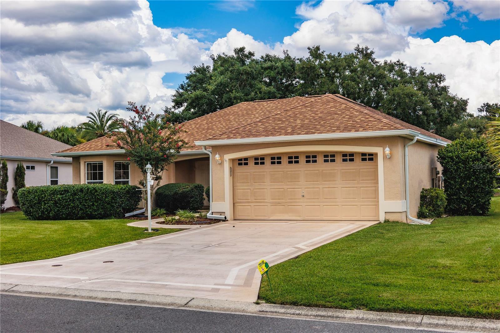 Property Photo: 1704 Enrique Drive FL 32159