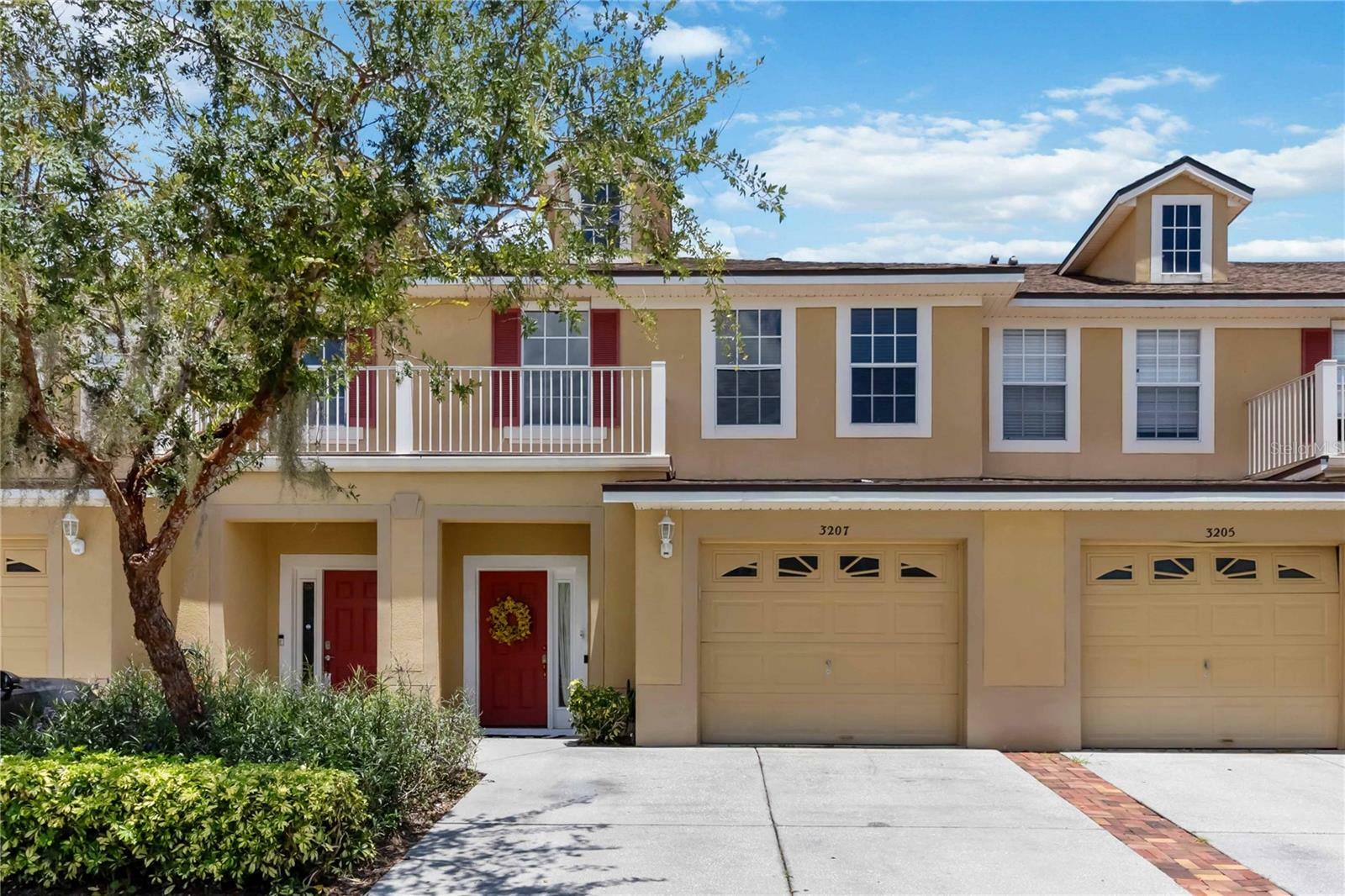 Property Photo:  3207 Holderness Drive  FL 34741 