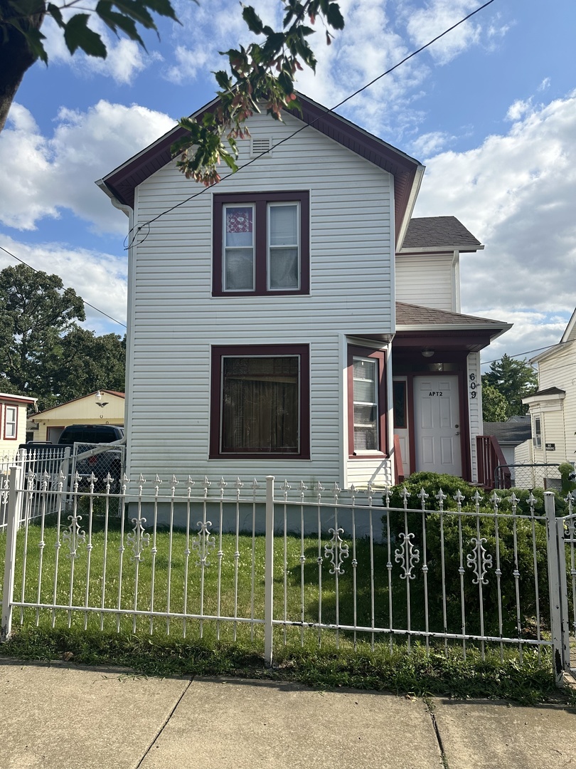 Property Photo:  609 College Avenue  IL 60505 