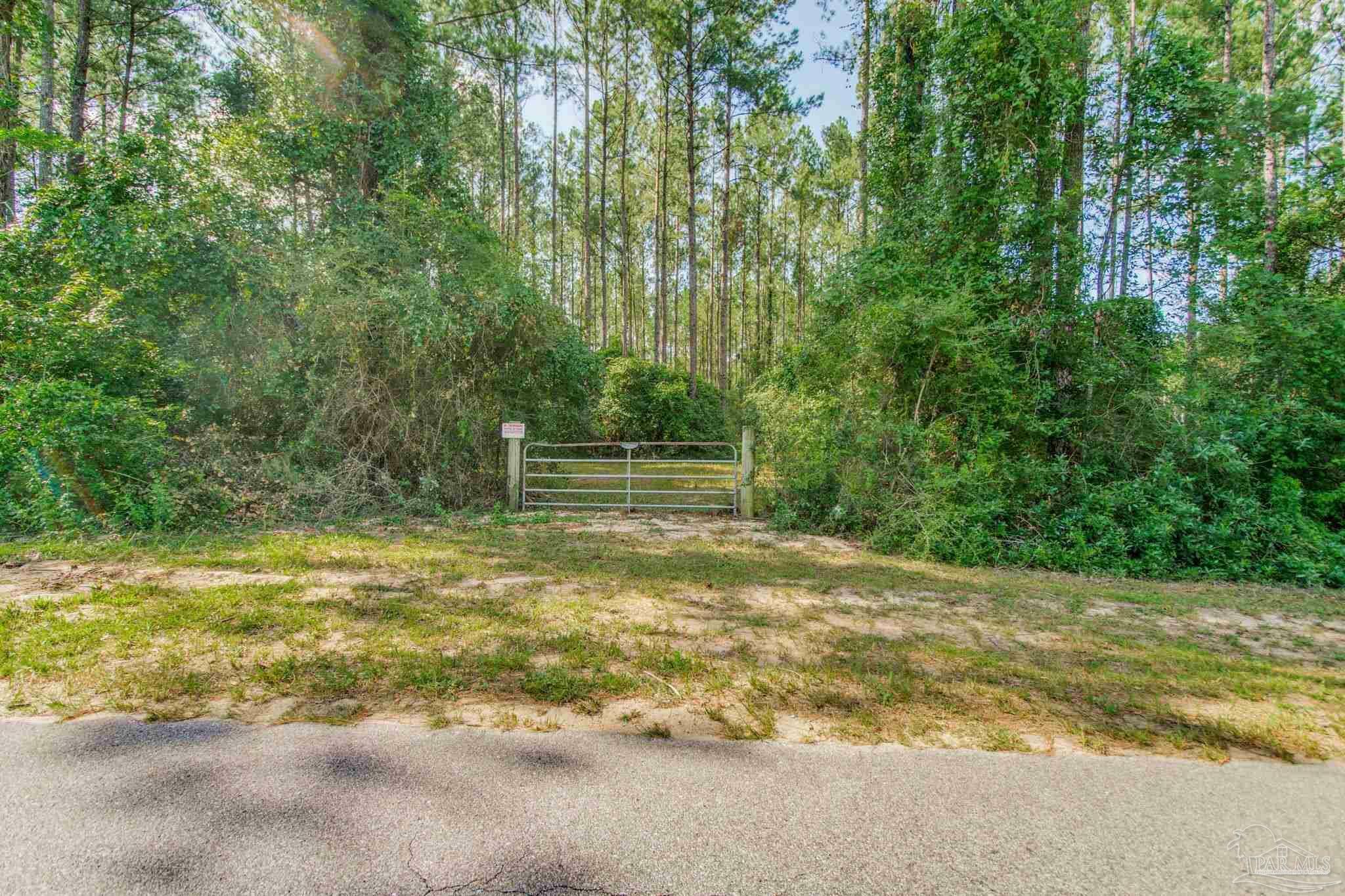 Property Photo:  7085 Springhill Rd  FL 32570 