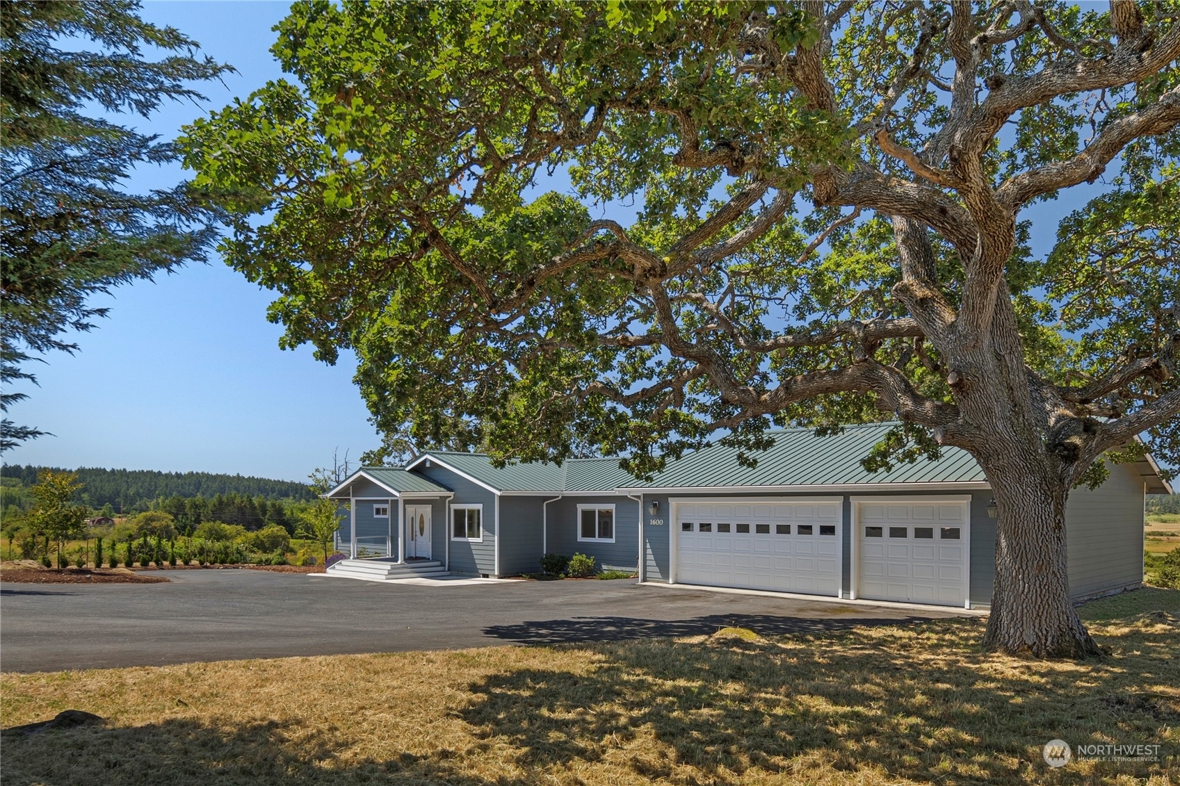 Property Photo:  1602 Douglas Road  WA 98250 