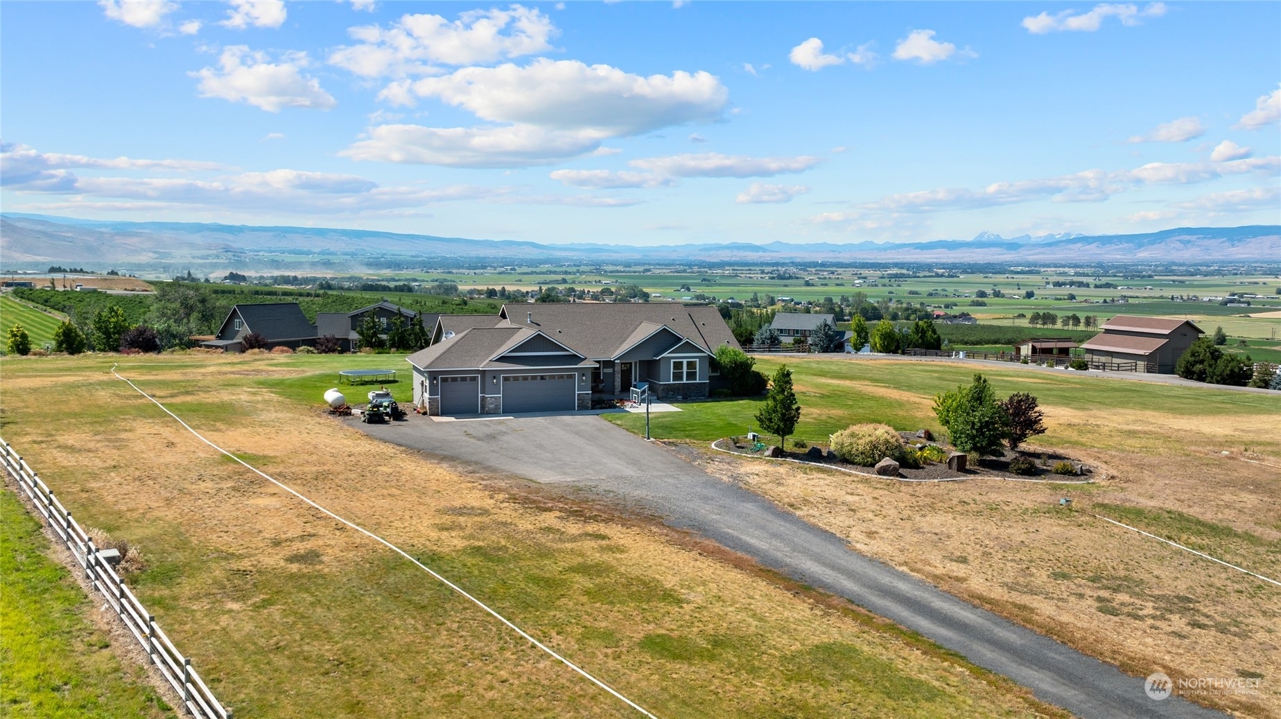 321 Skyview Drive  Ellensburg WA 98926 photo