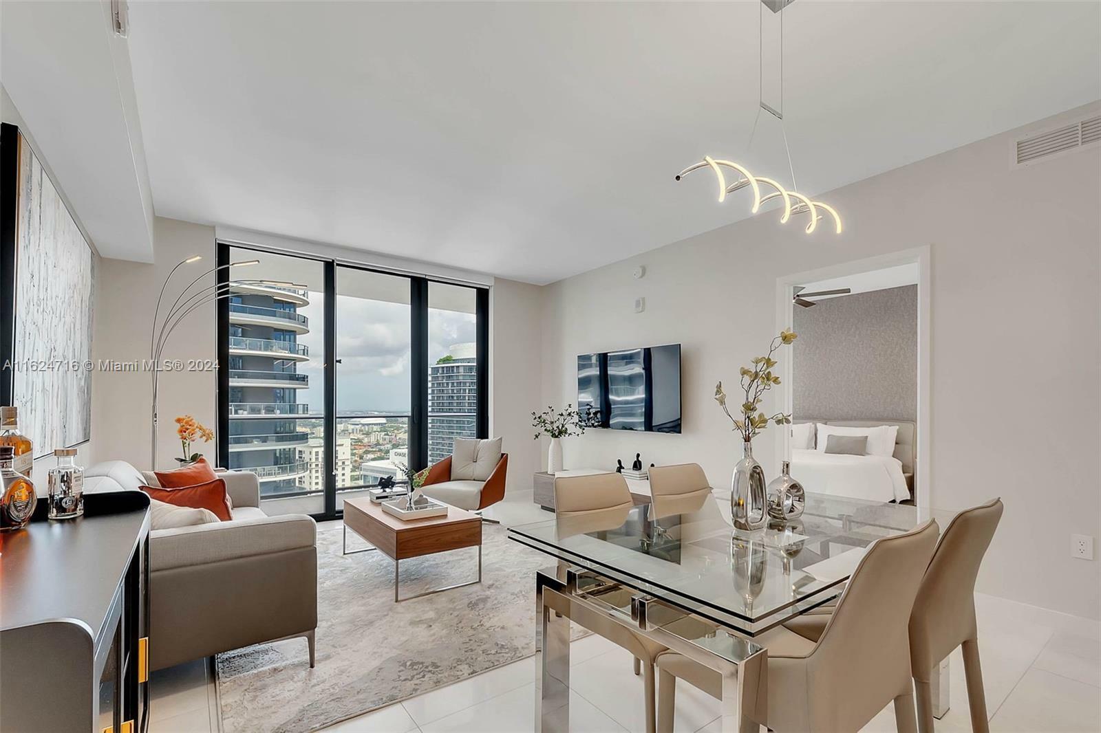 Property Photo:  1010 Brickell Ave 4309  FL 33131 