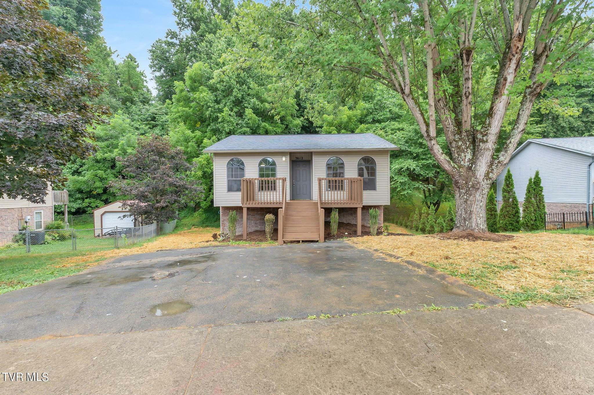 3612 Ian Drive  Johnson City TN 37604 photo