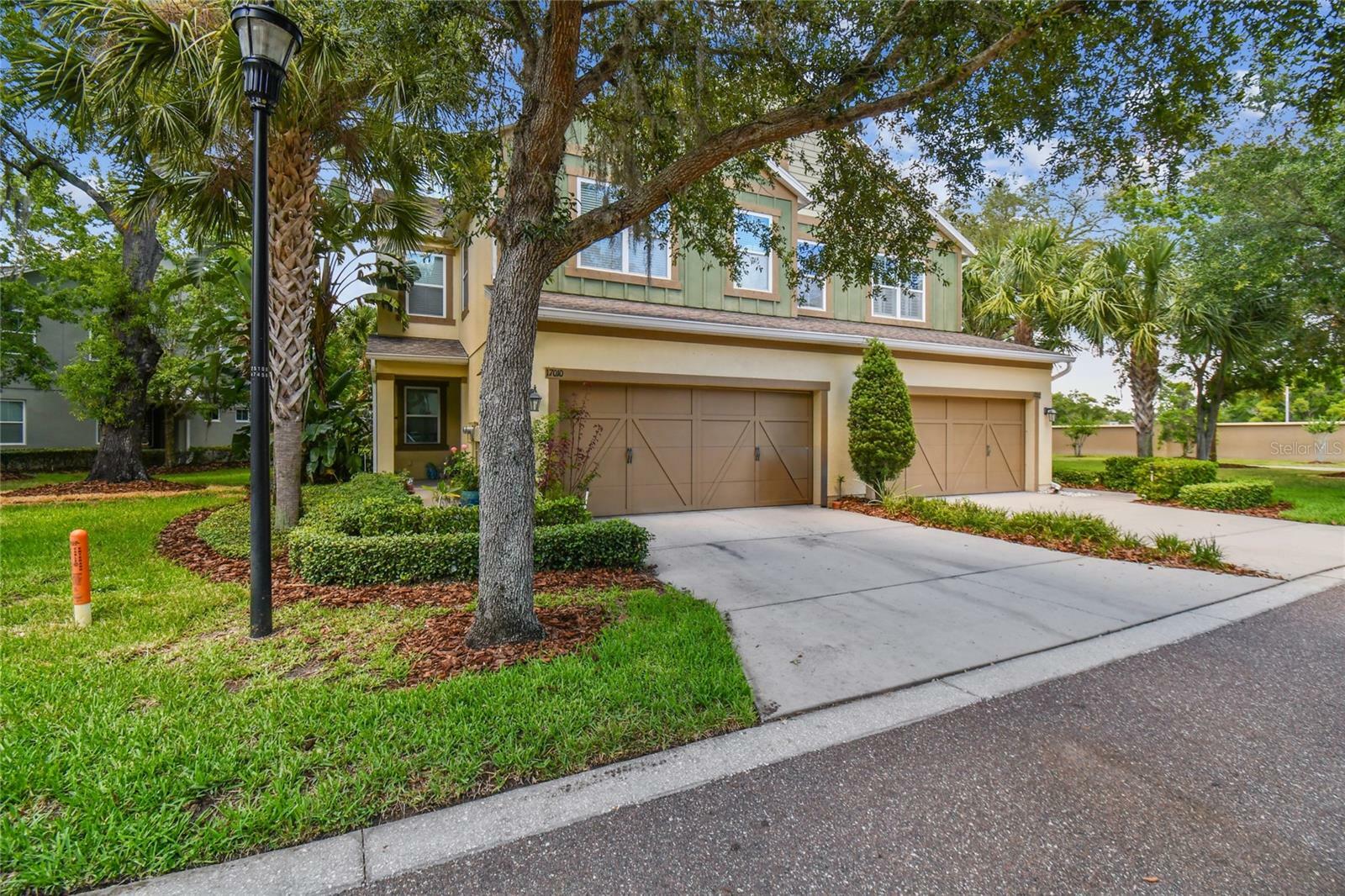 Property Photo:  17012 Vilesta Drive  FL 33548 