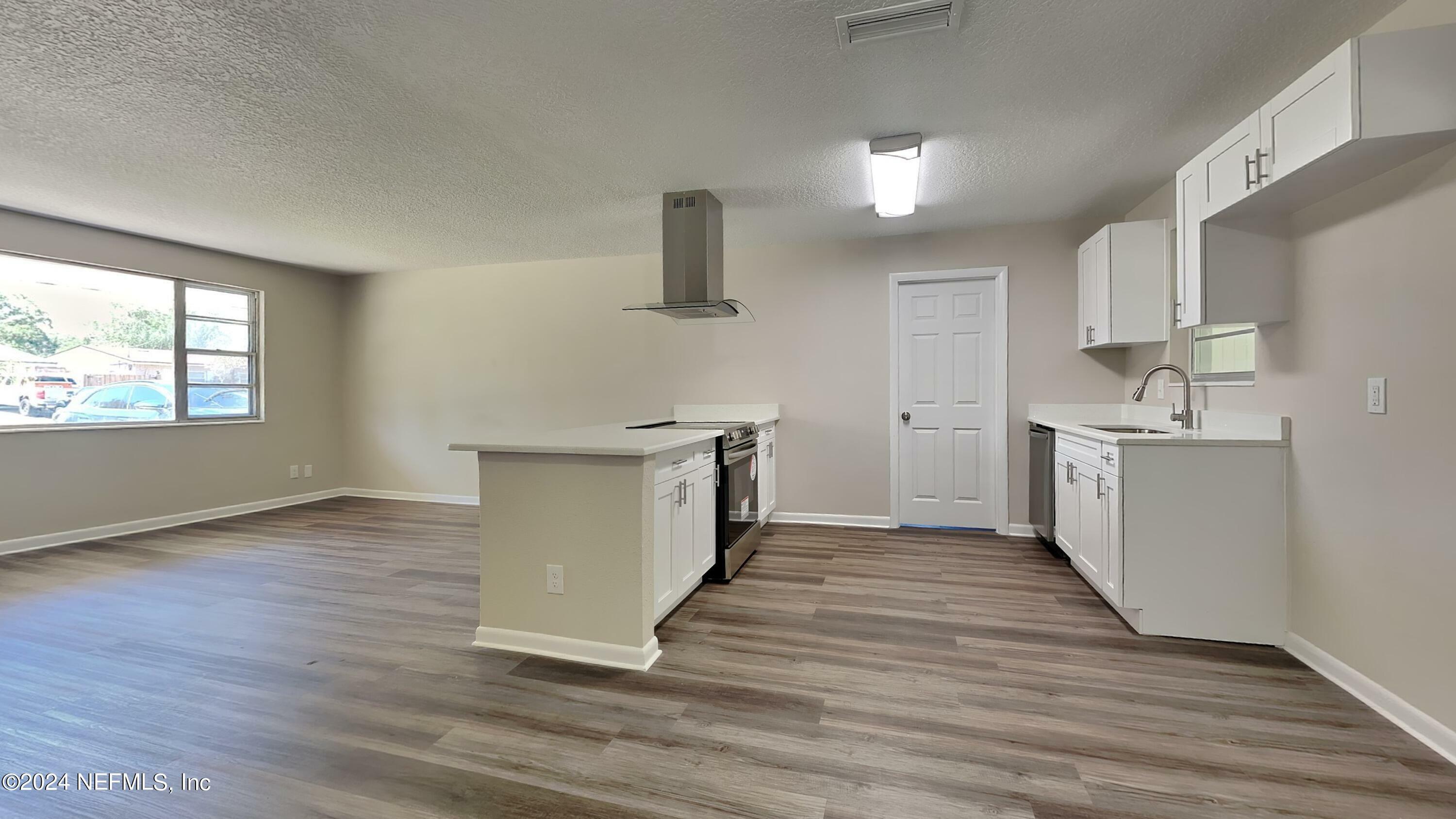 Property Photo:  7865 Falcon Street  FL 32244 