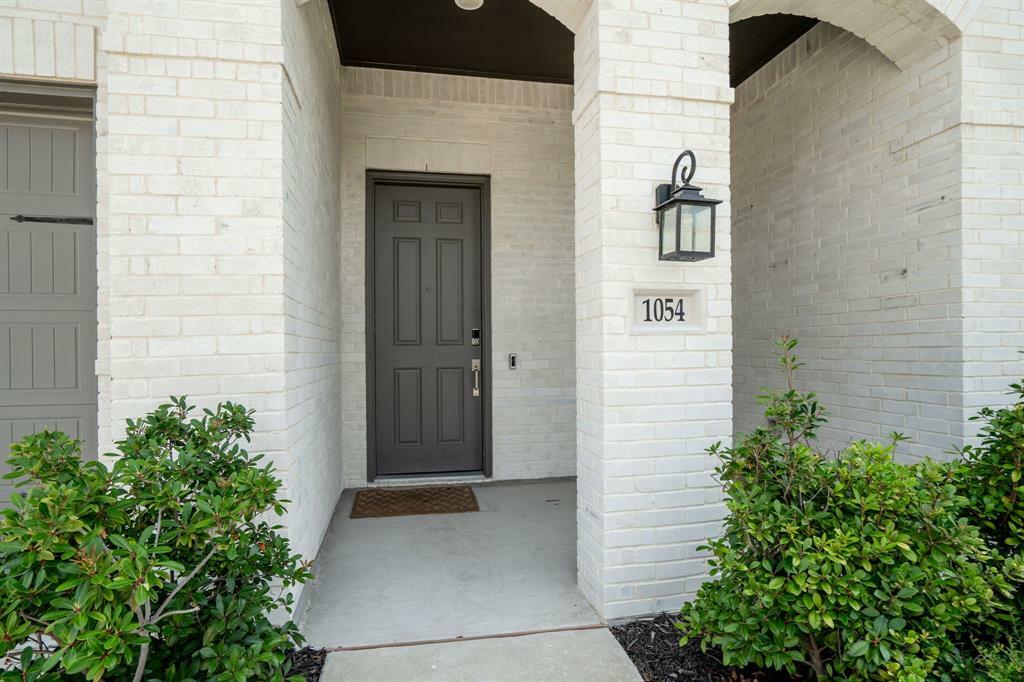 Property Photo:  1054 Canterbury Lane  TX 75126 