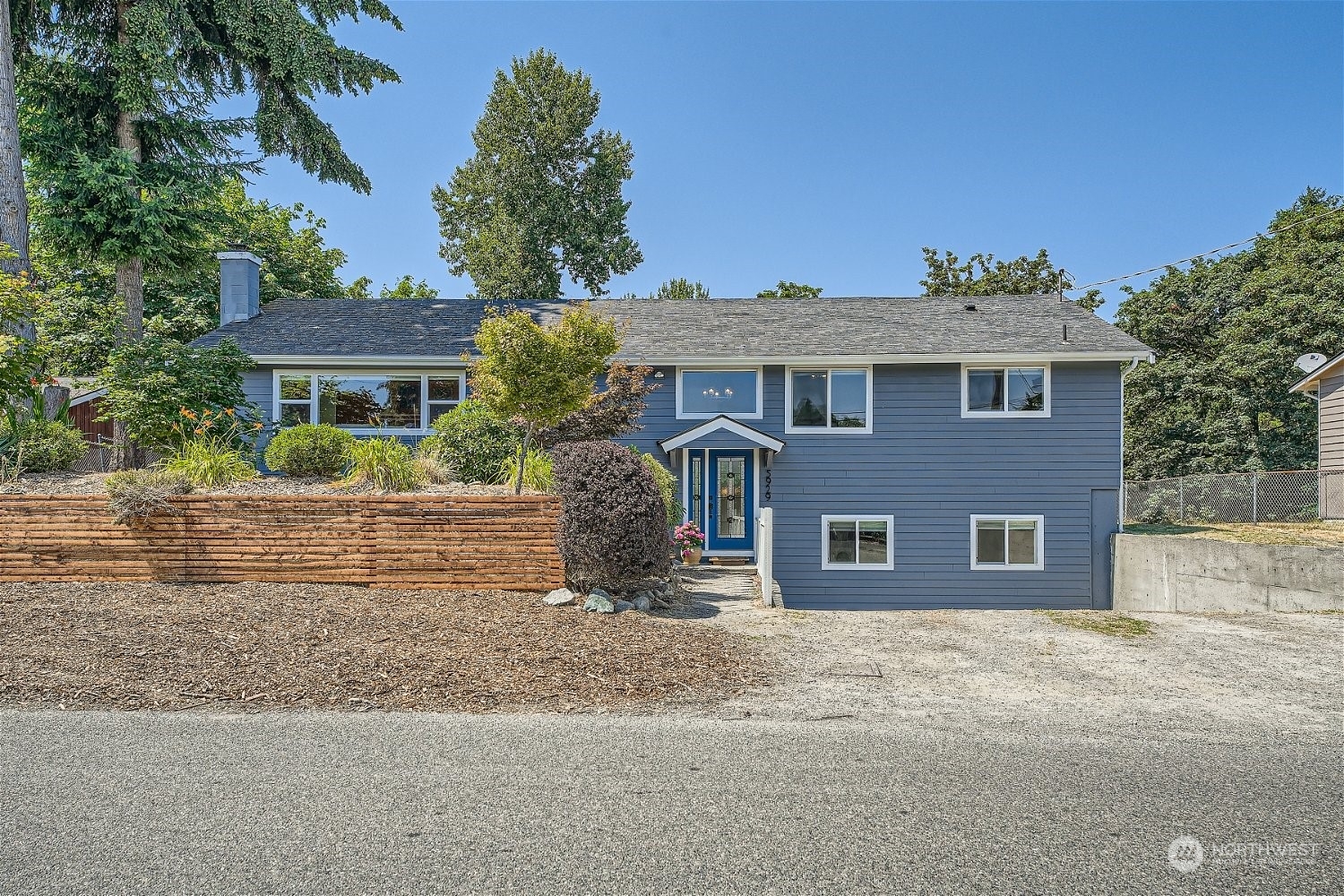 Property Photo:  5929 18th Avenue SW  WA 98106 