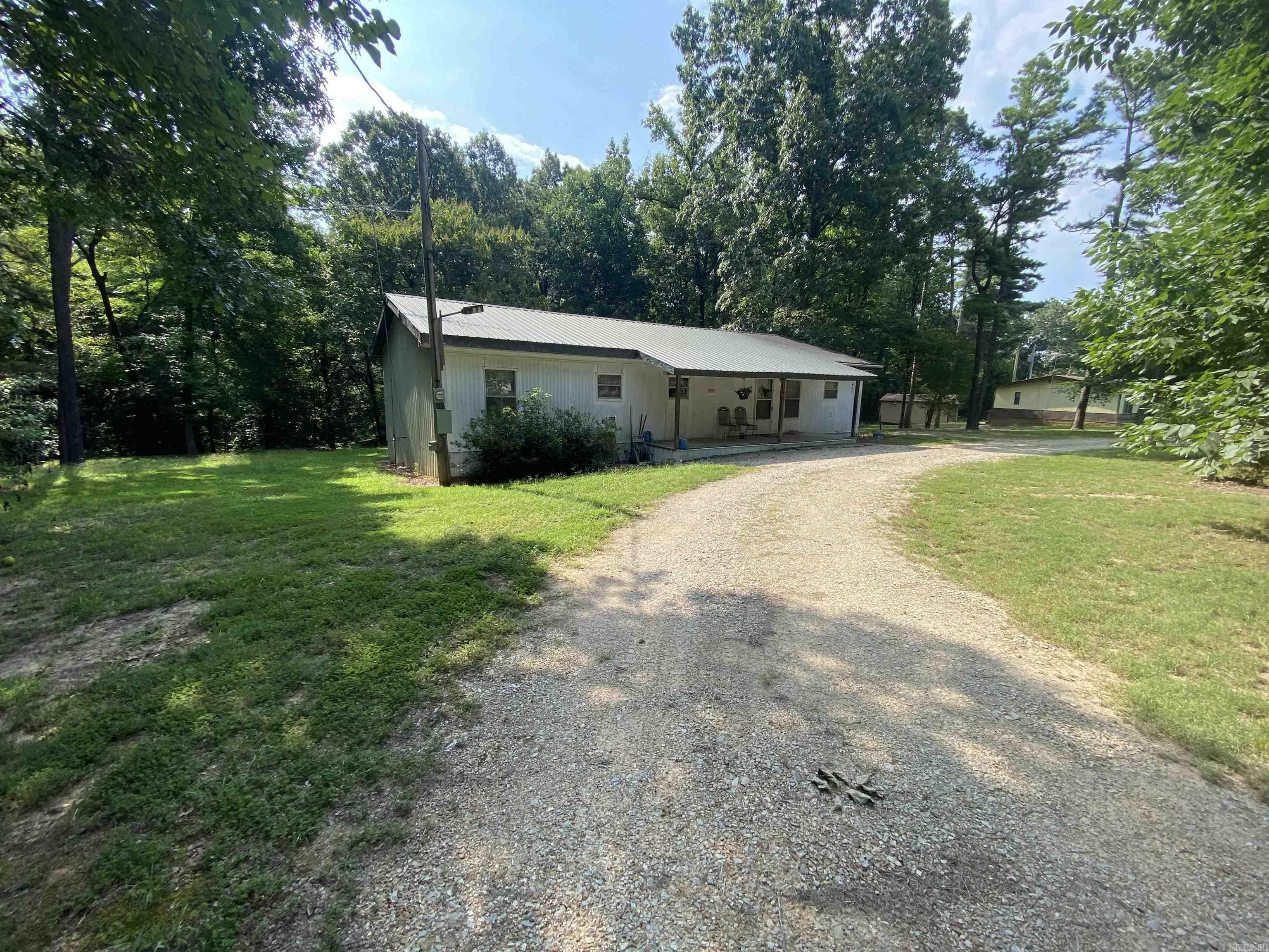 Property Photo: 634 Cr 333 AR 72324