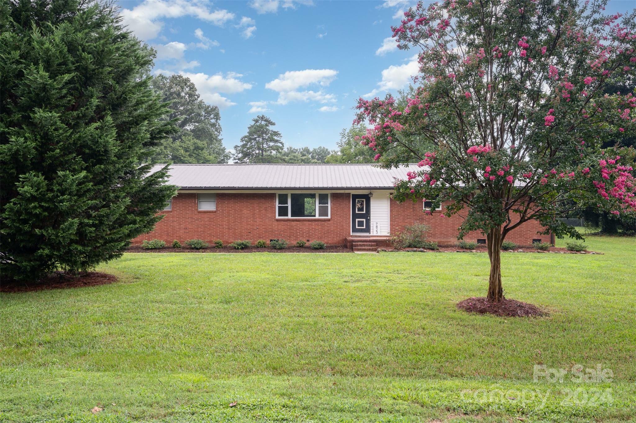 Property Photo:  7423 Monaco Drive  NC 28078 