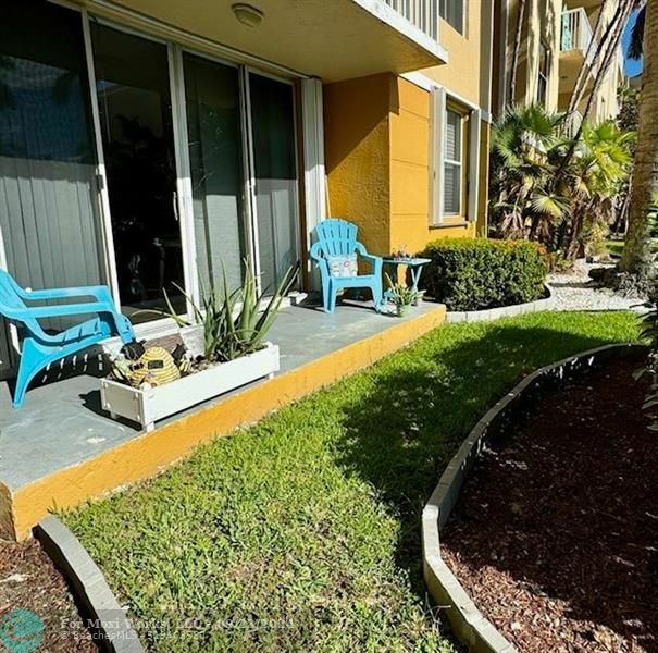 Property Photo:  1350 SE 3rd Ave 104  FL 33004 