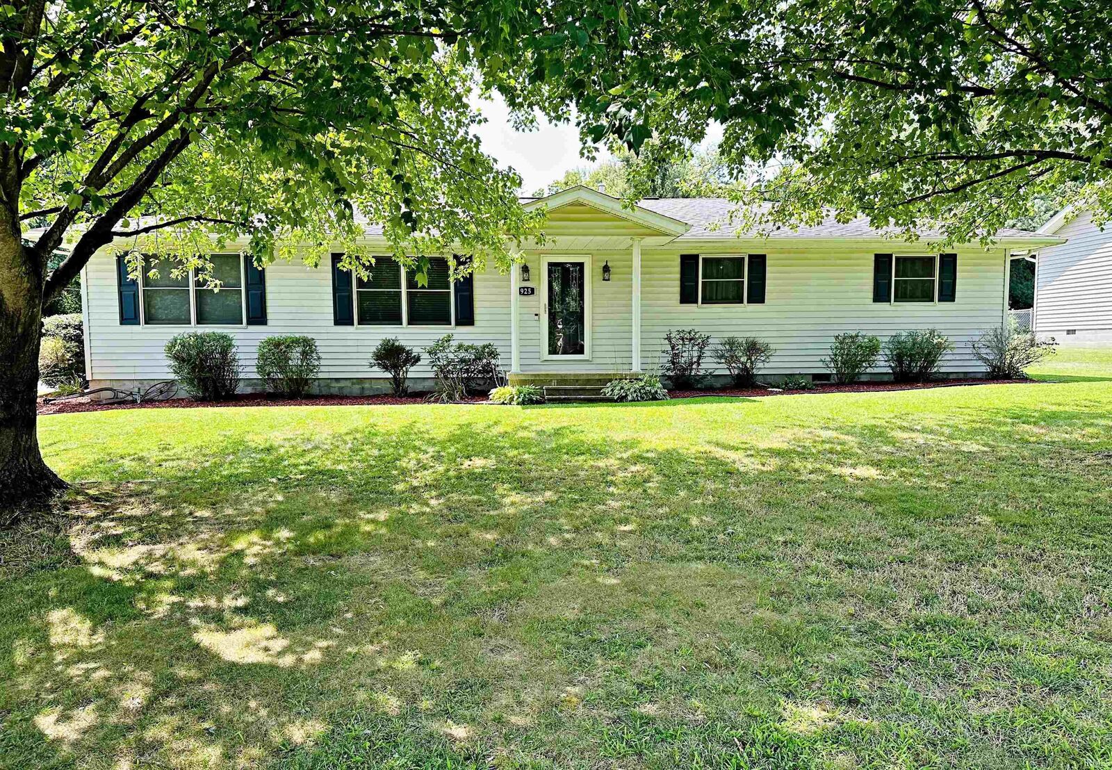 Property Photo: 925 NW 2nd Street IN 47501