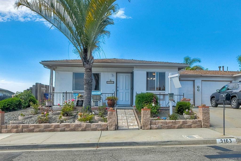 Property Photo:  3163 Calle Osuna  CA 92056 