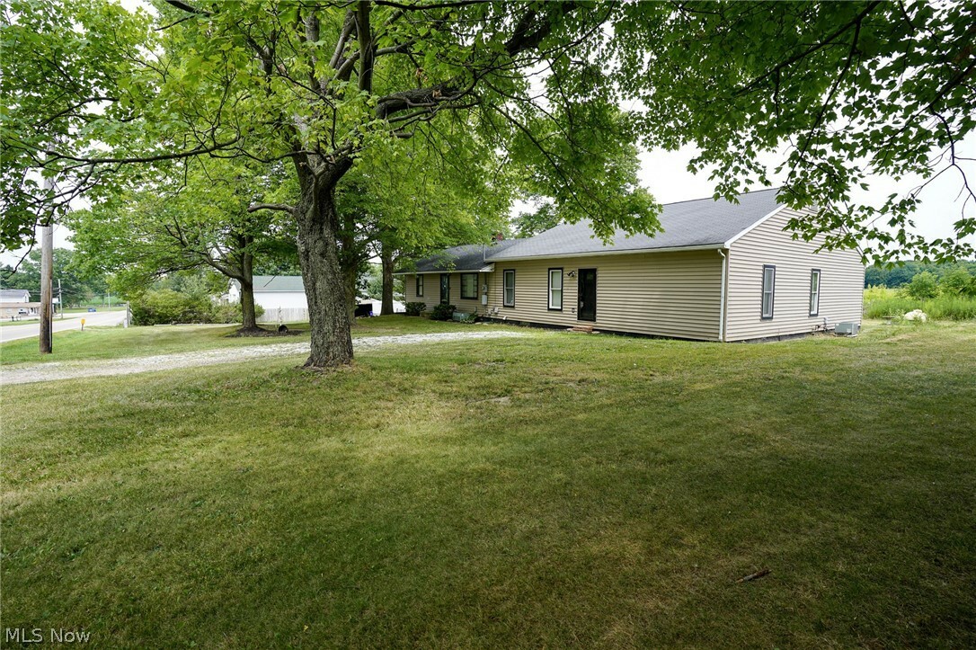 Property Photo:  13354 Ravenna Avenue NE  OH 44632 