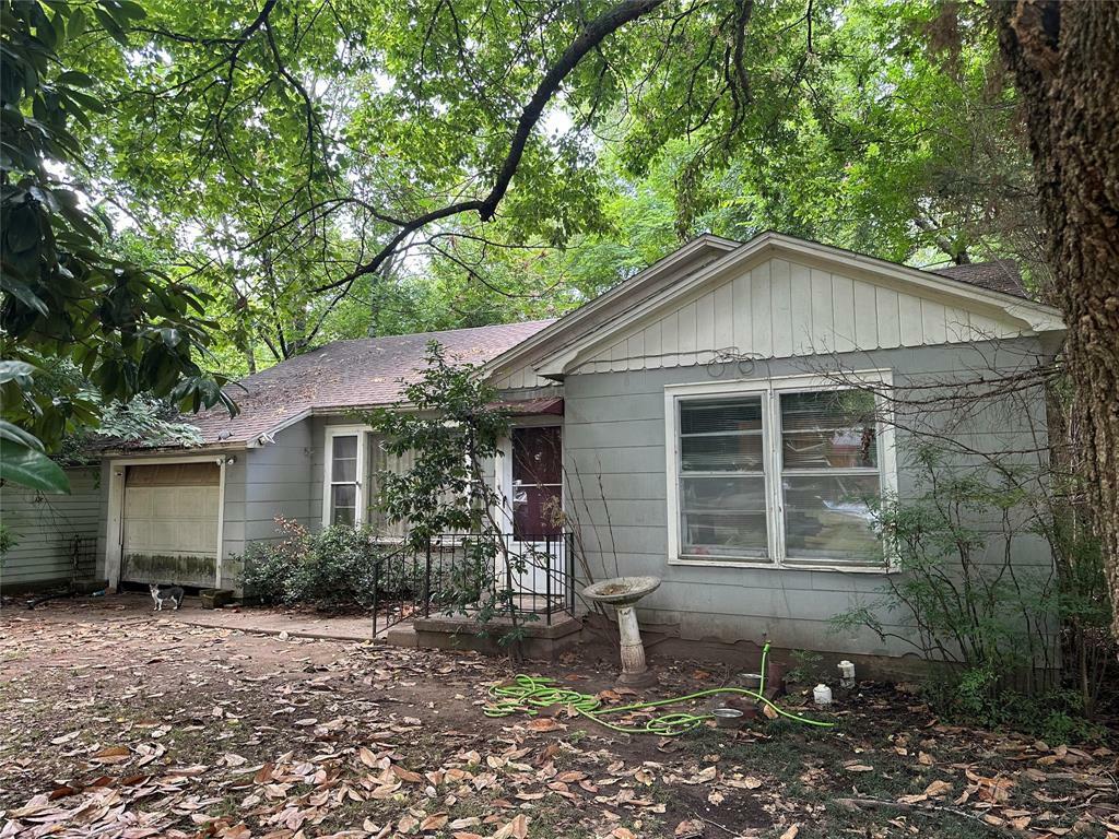 616 W Bullock Street  Denison TX 75020 photo