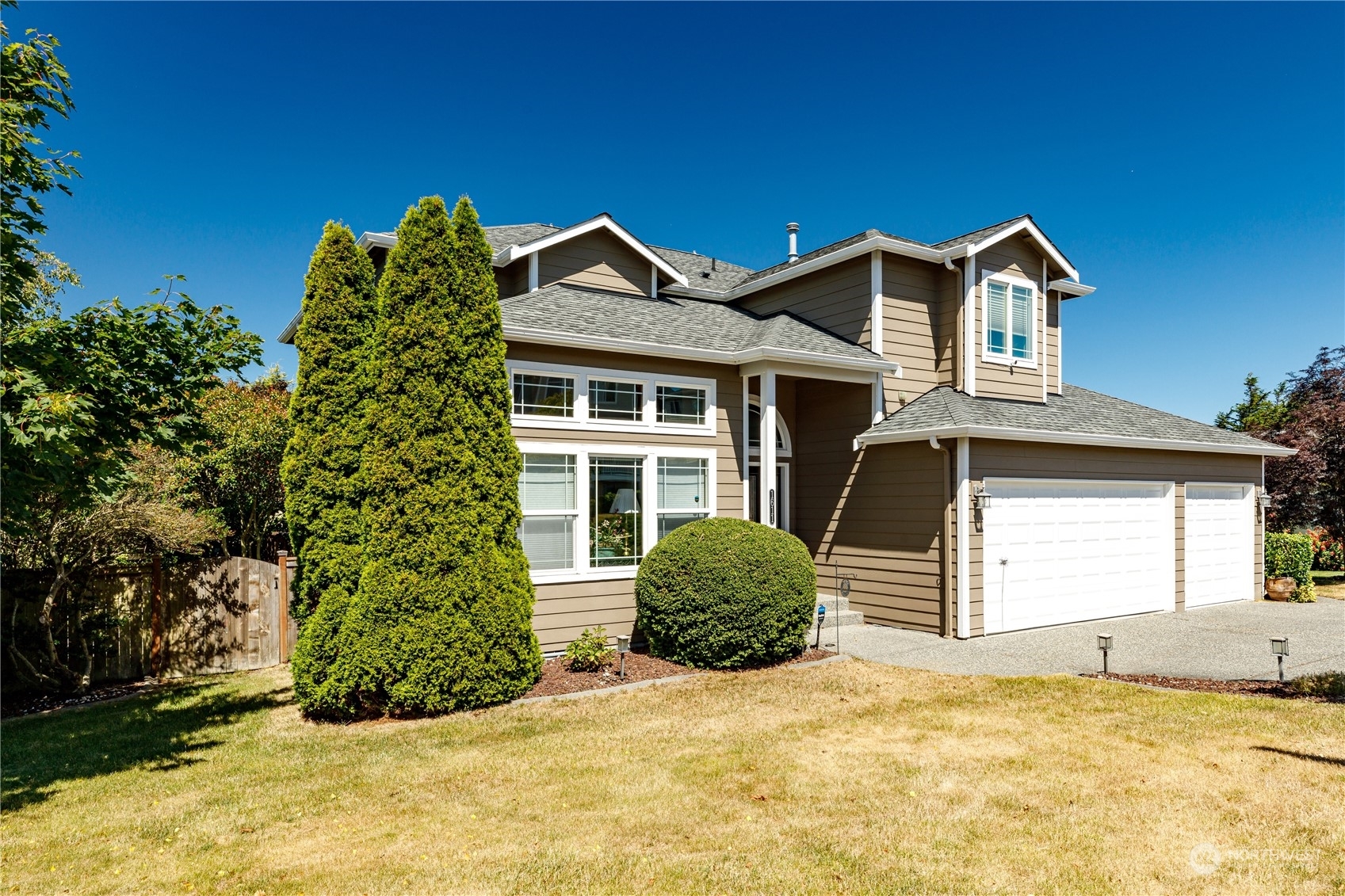 Property Photo:  1611 SW Union Street  WA 98277 