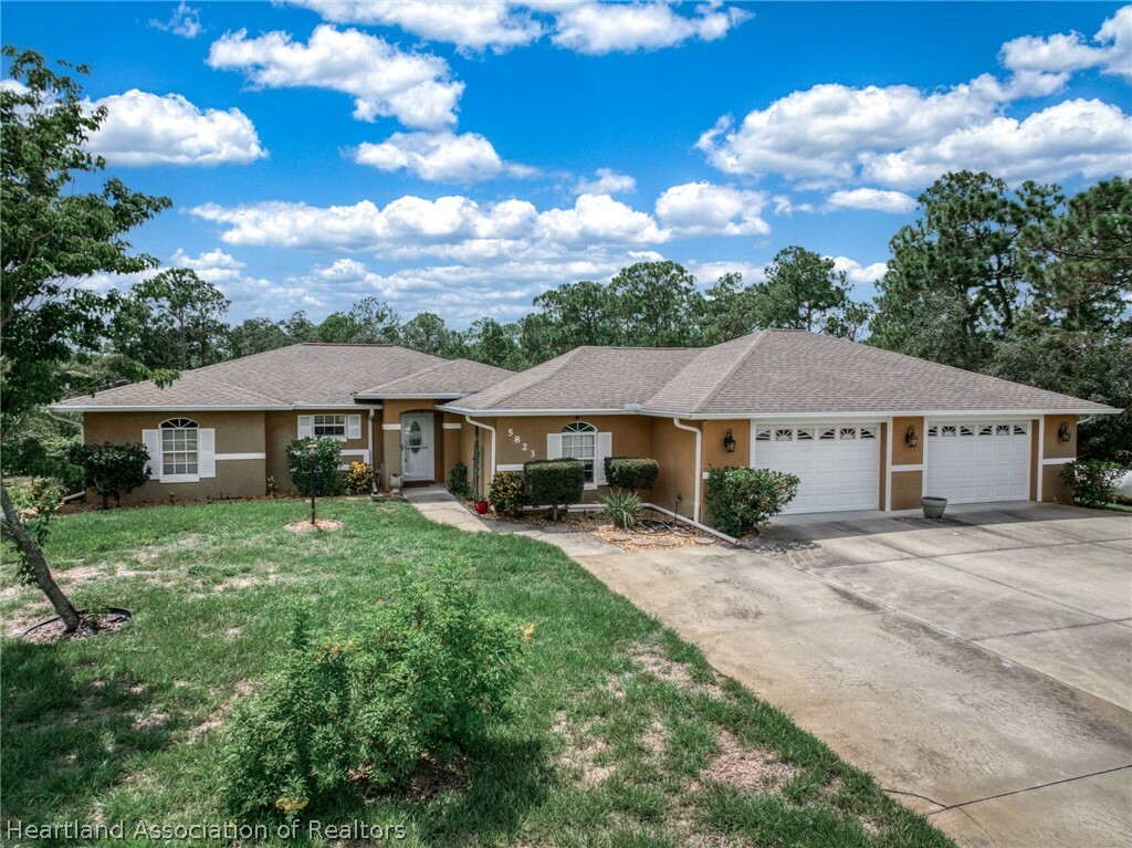 Property Photo:  5823 Golden Road  FL 33875 