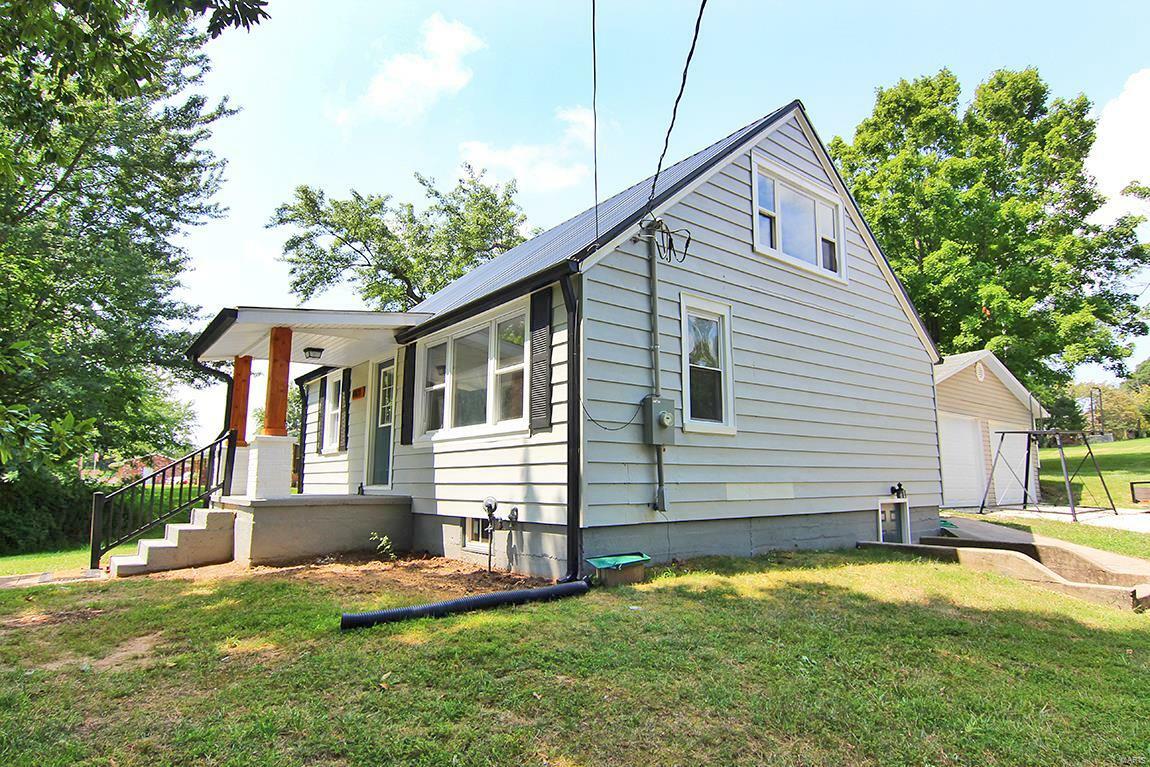 Property Photo:  1821 Old Cape Road  MO 63755 