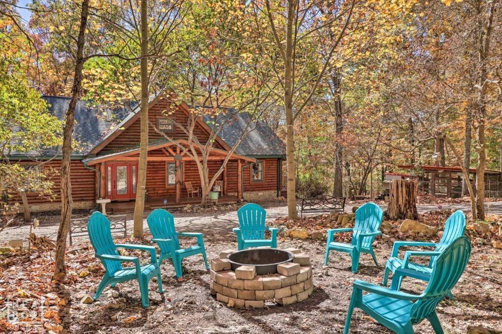 Property Photo:  278 Ironsides Drive  AR 72653 