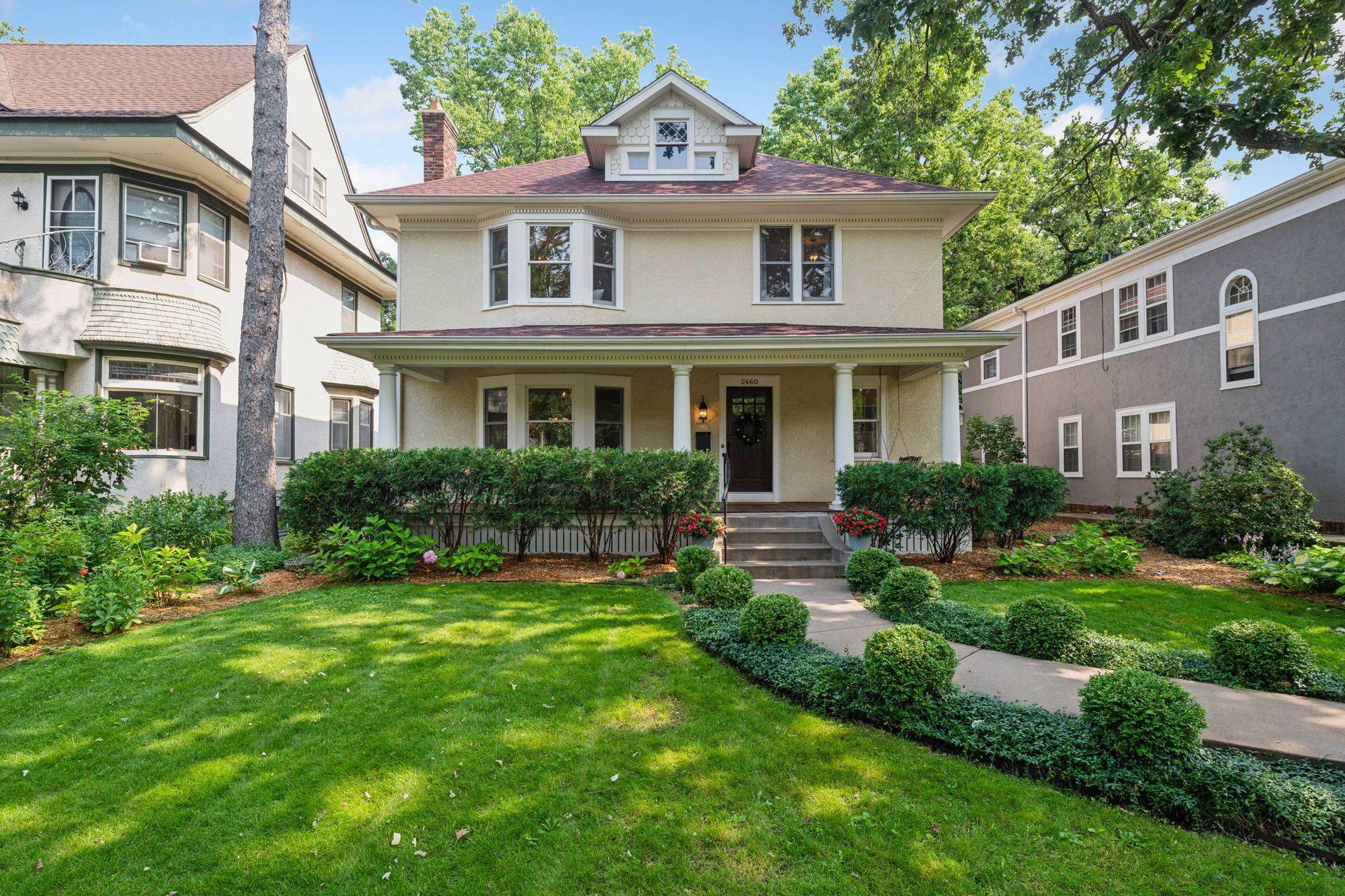 Property Photo: 2460 W 22nd Street MN 55405