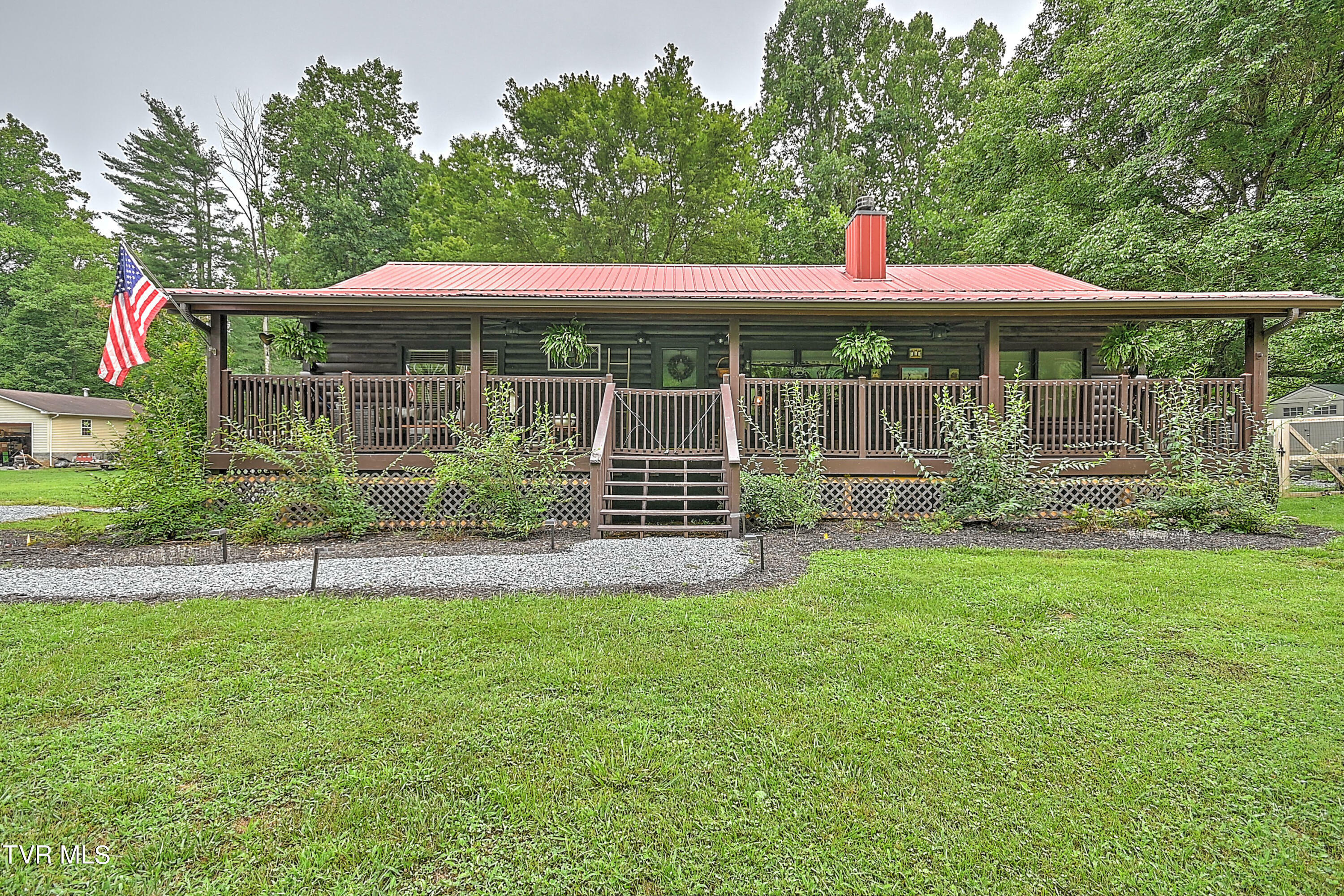 Property Photo:  135 Grindstaff Hollow Rd Road  TN 37643 