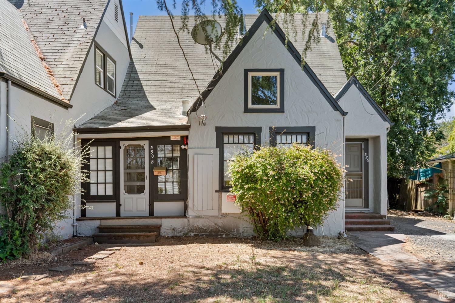 Property Photo:  590 Carr Avenue  CA 95404 