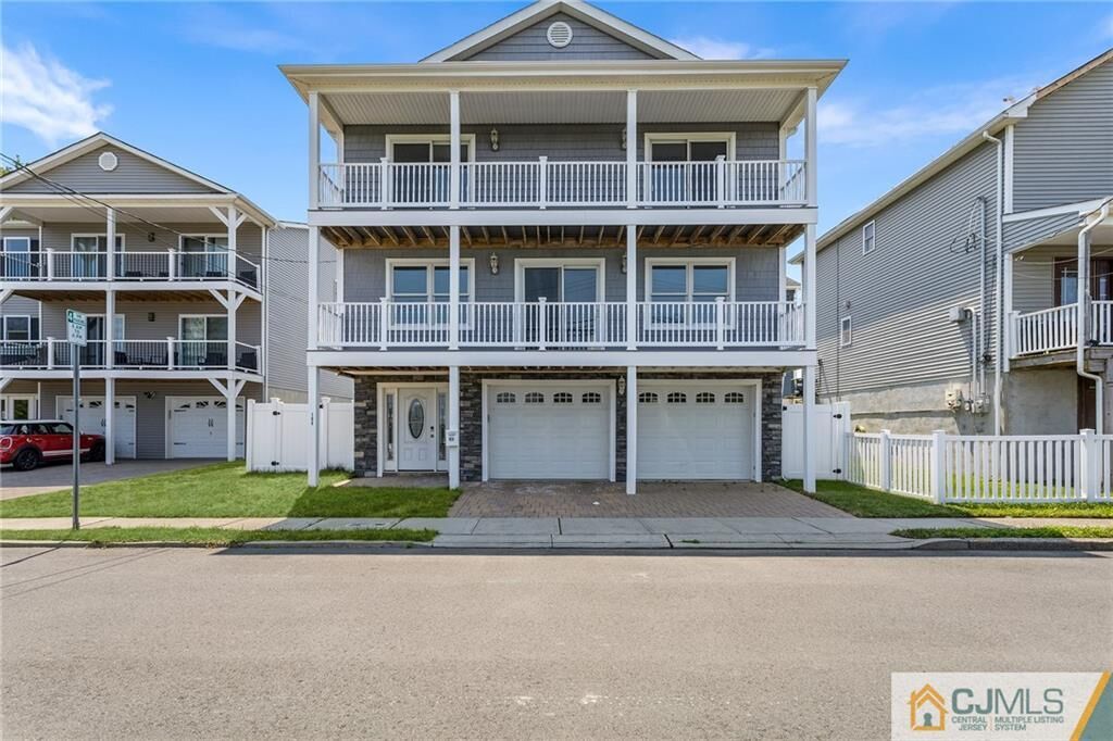 Property Photo: 108 N Rosewell Avenue NJ 08879