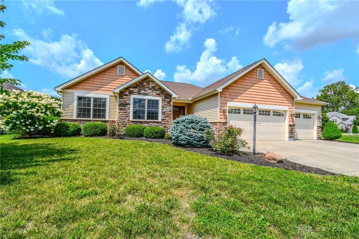 2651 Shady Tree Drive  Troy OH 45373 photo
