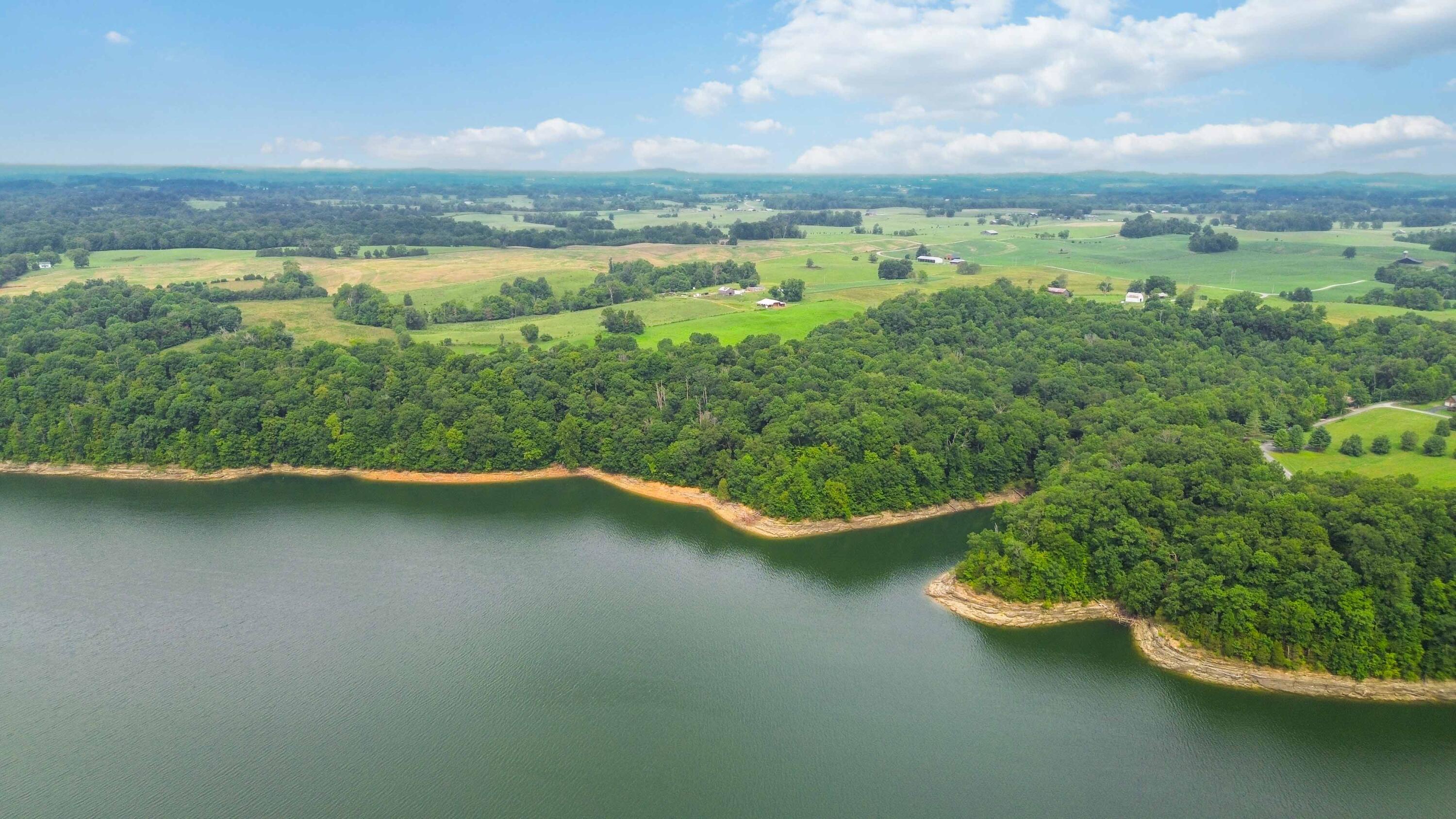 Property Photo:  75 Fishing Creek Road  KY 42544 