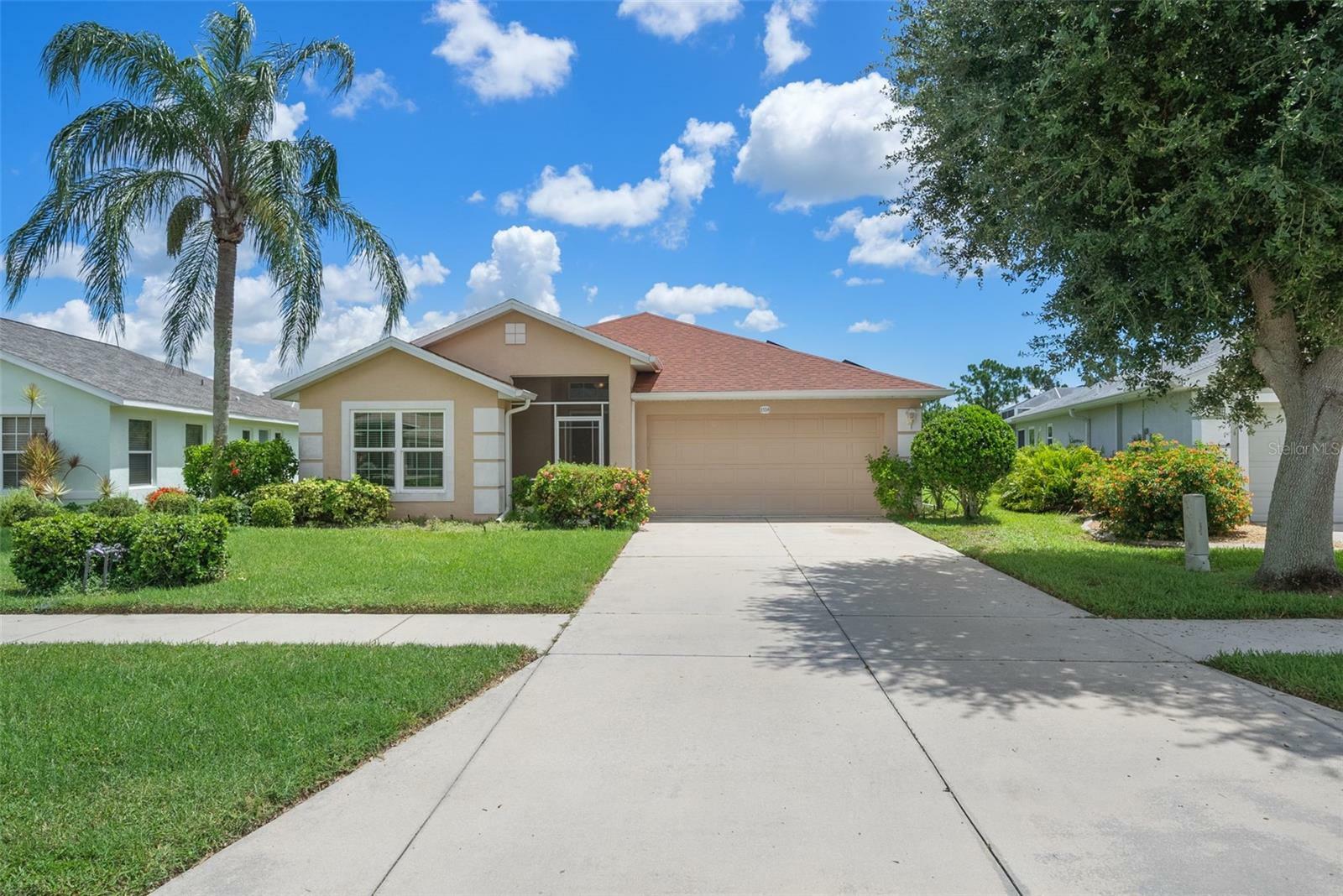 Property Photo:  1558 Scarlett Avenue  FL 34289 