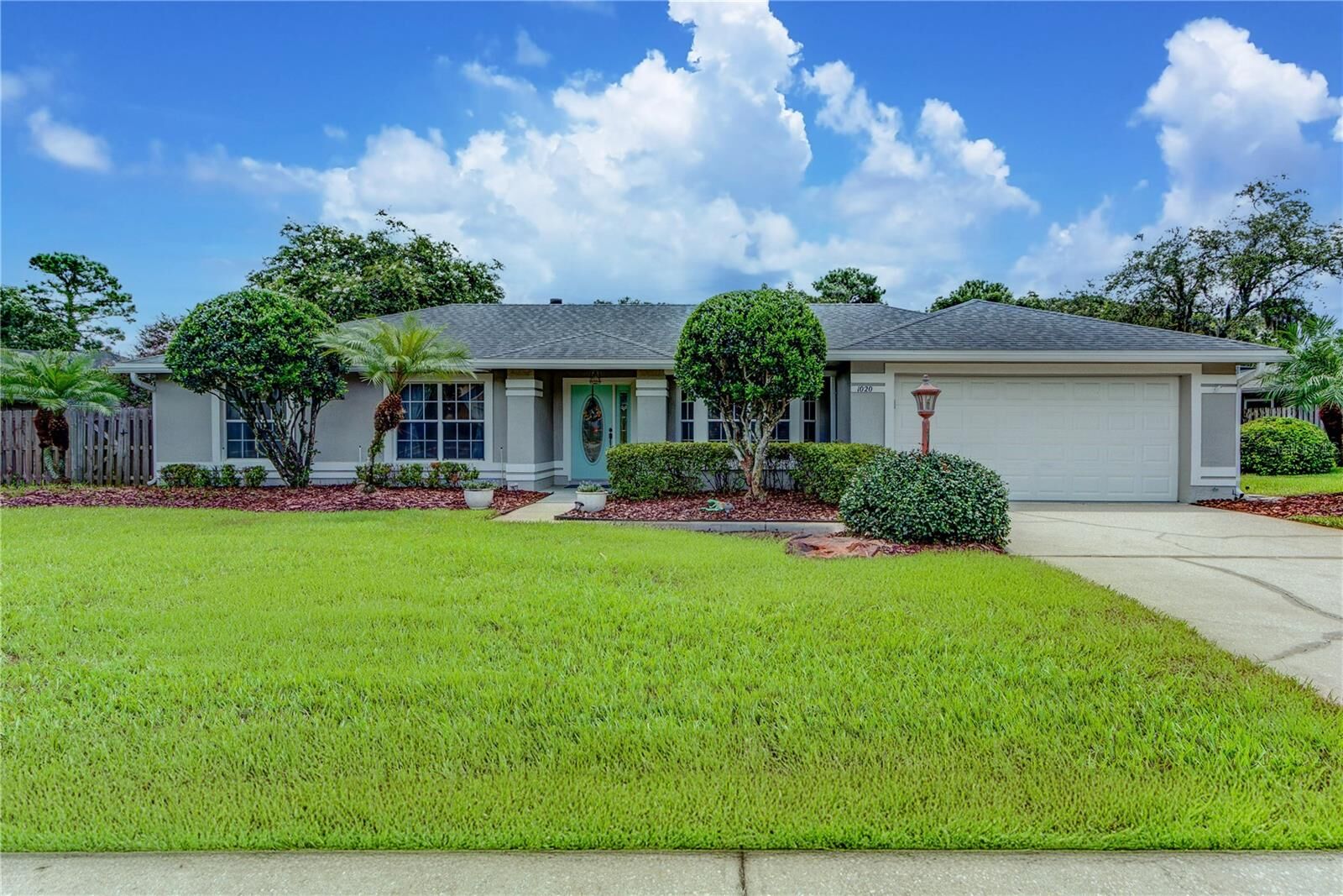 Property Photo: 1020 Lake Rogers Circle FL 32765