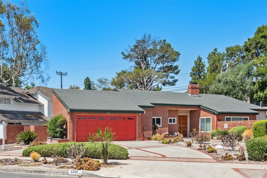 Property Photo:  6541 Wooster Avenue  CA 90056 