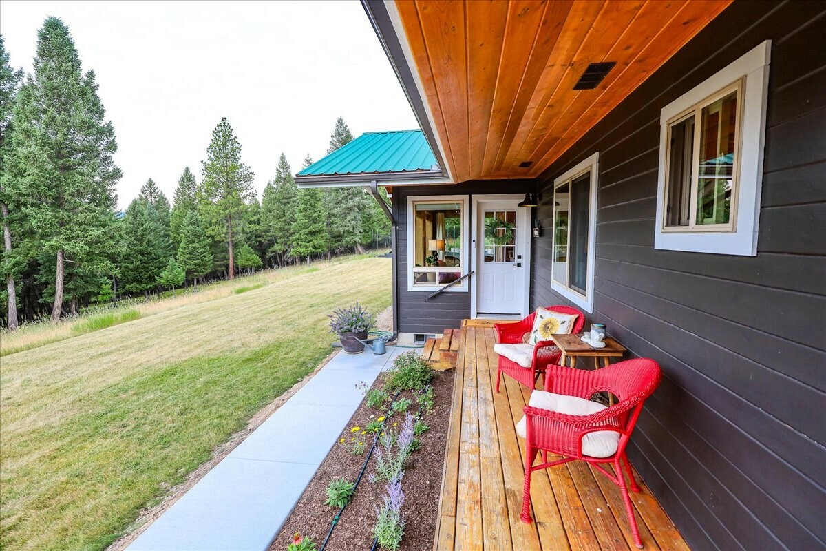 Property Photo:  1650 Meadow Creek Road  MT 59918 