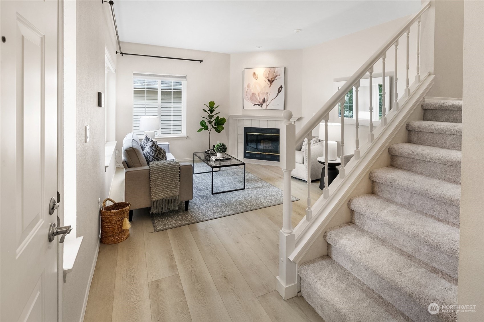 Property Photo: 10909 Avondale Road NE K143 WA 98052