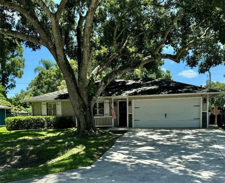 Property Photo:  7407 North Boulevard  FL 34951 