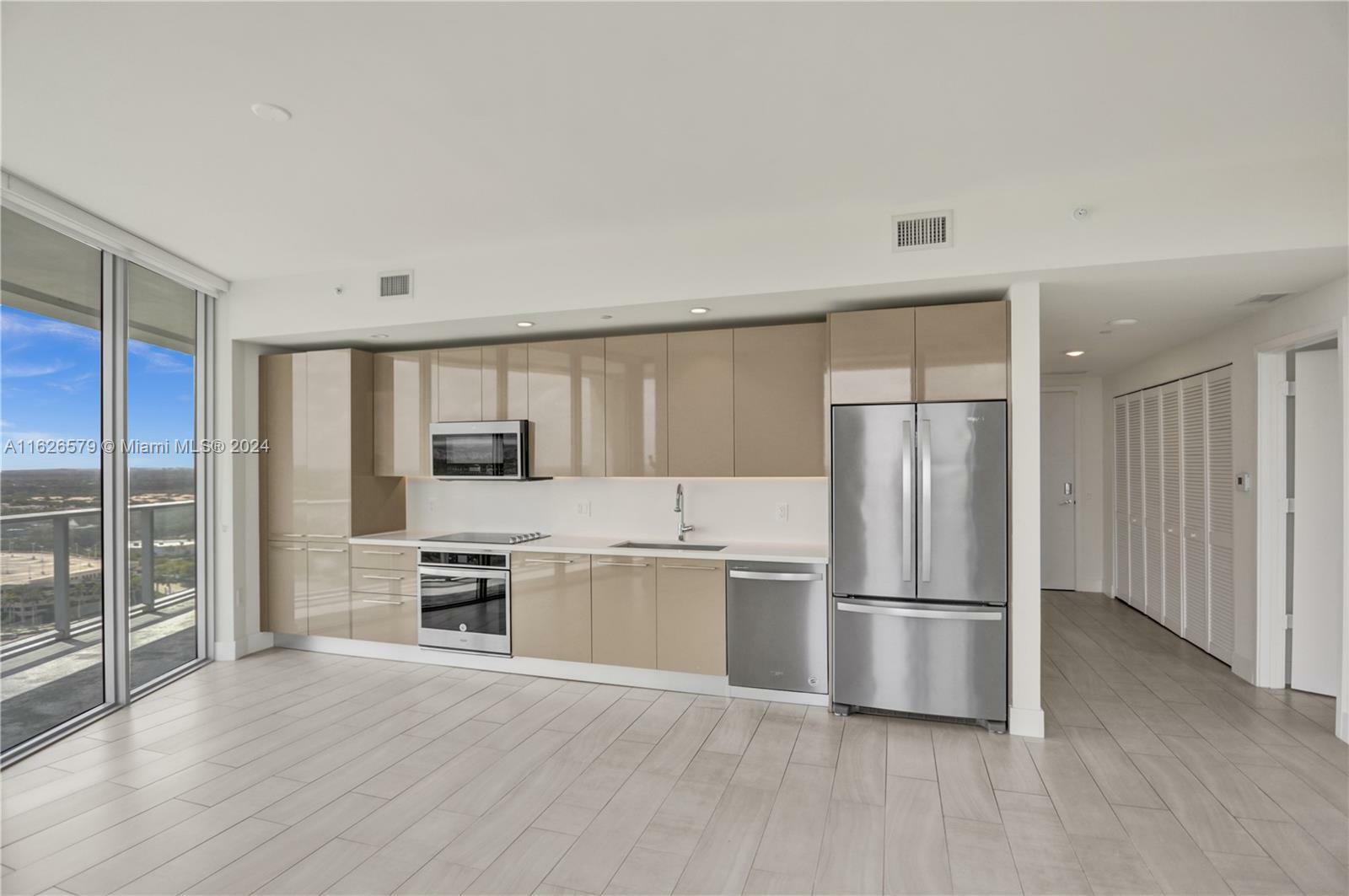 Property Photo:  2000 Metropica Way 2110  FL 33323 